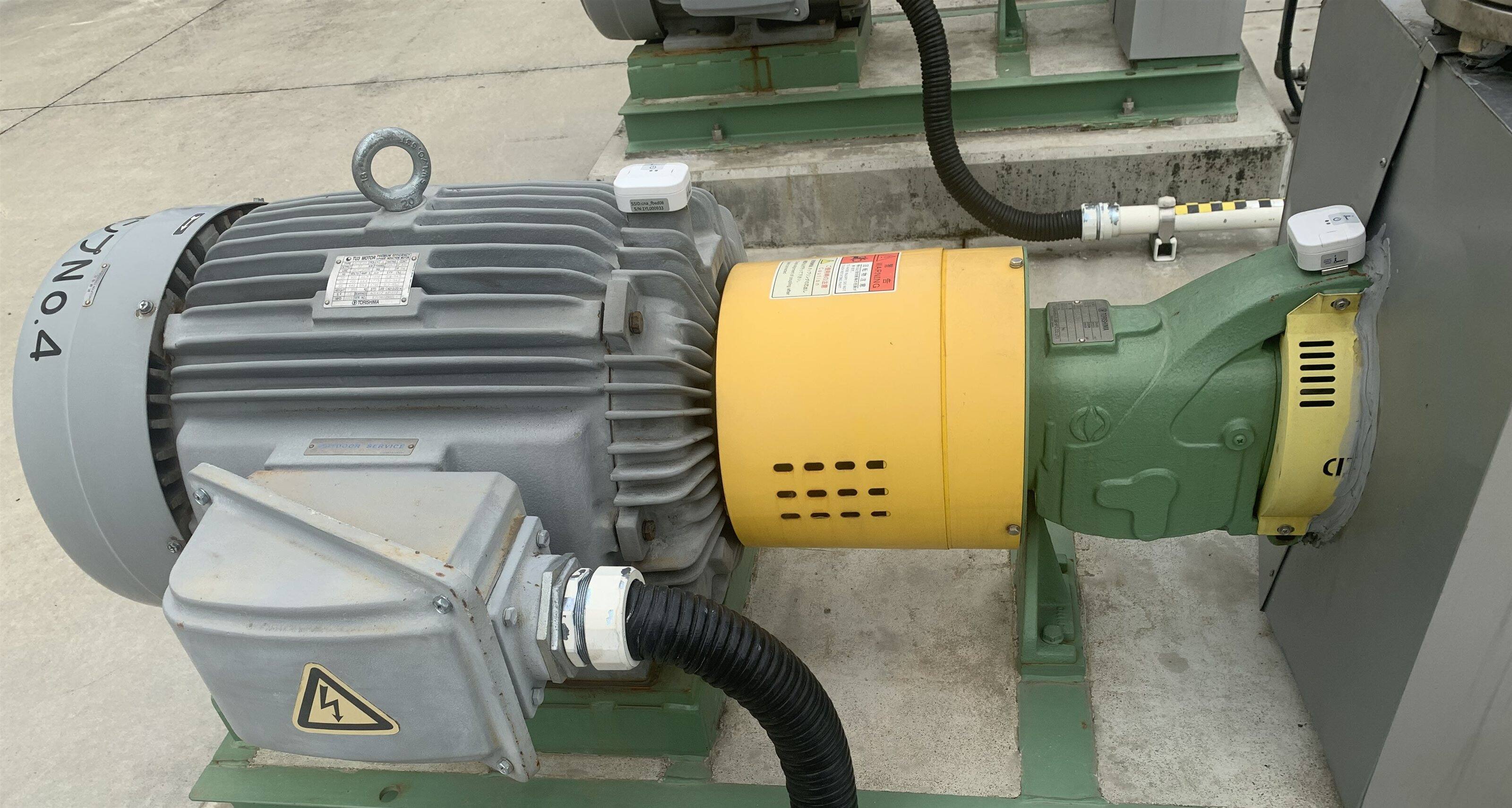 [Installation Position] Secure the sensor with a magnet in a place where vibration from bearings or reducers is easily transmitted